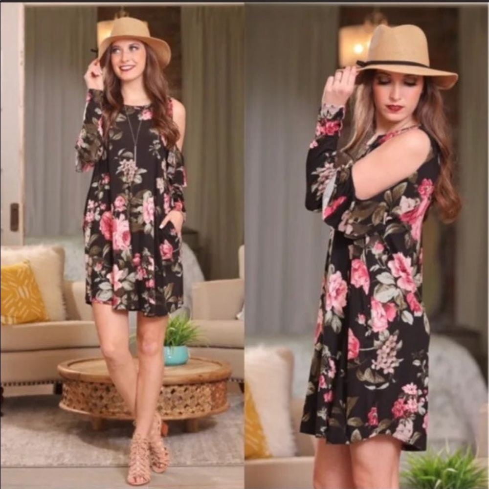 New flower pattern summer dress with cutouts size S
